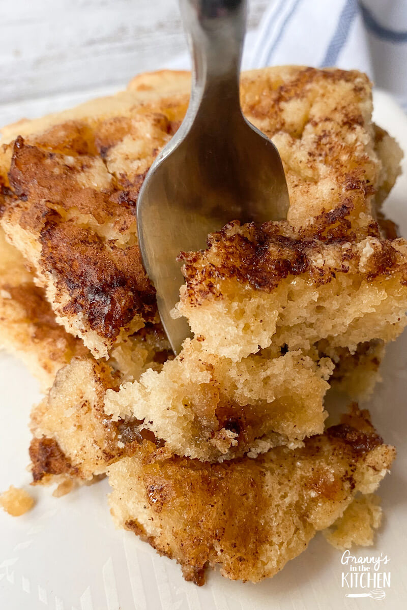 coffee cake with cinnamon streusel topping