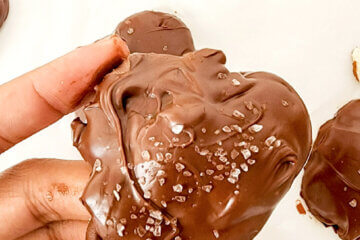 Chocolate Pecan Turtles