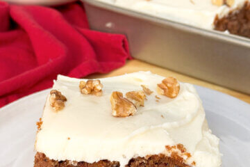 Old-Fashioned Applesauce Date Cake