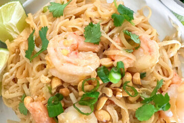 plate of shrimp noodles, with text overlay "Easy Shrimp Pad Thai."