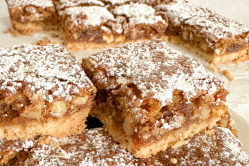 Apricot Shortbread Bars, with text overlay of recipe name.