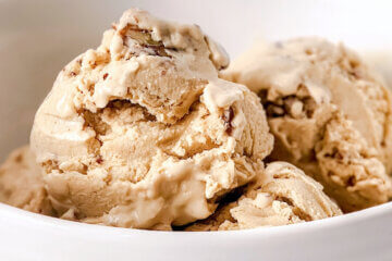 bowl of homemade ice cream, text overlay "Butter Pecan Ice Cream."